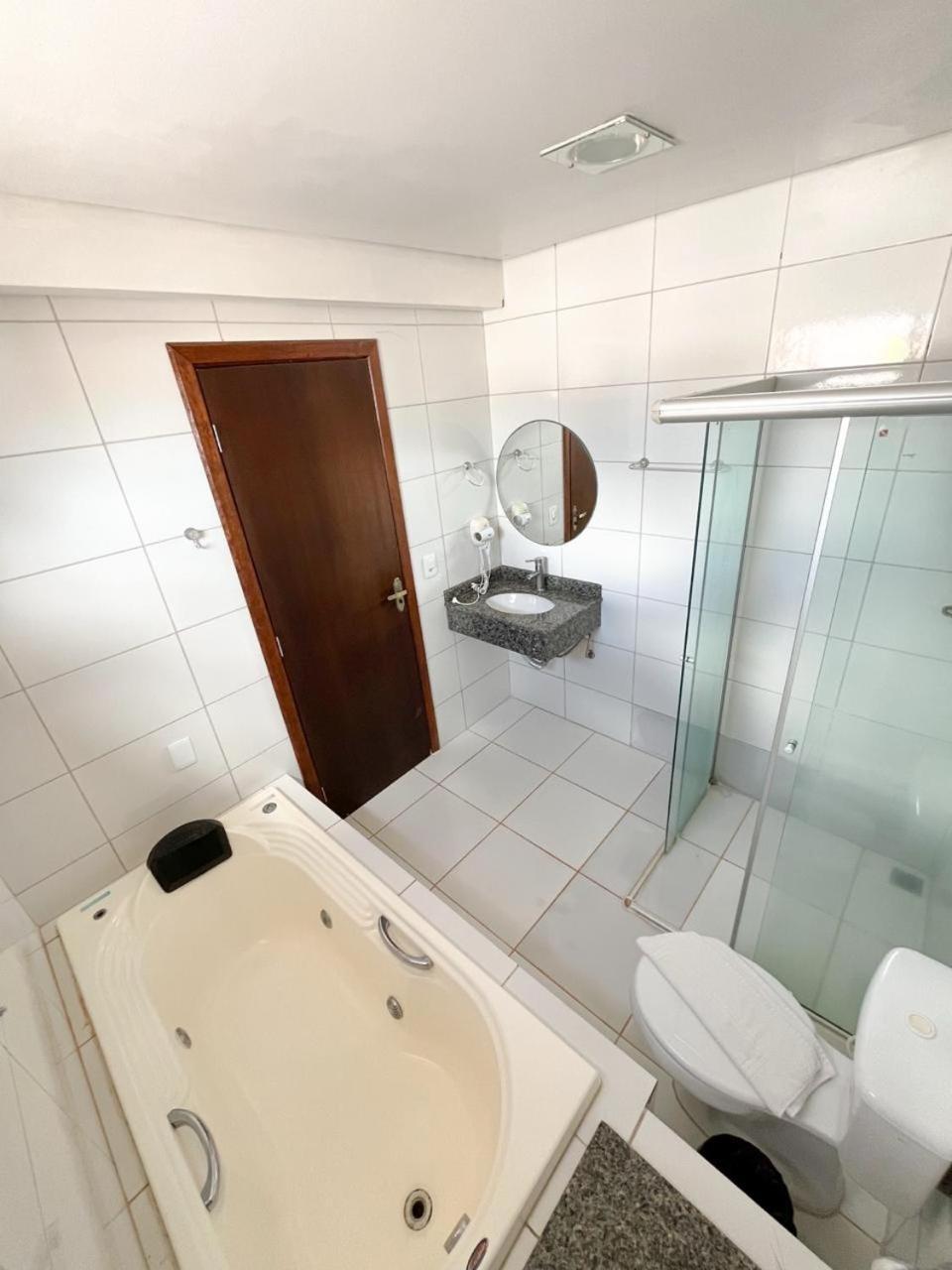 Oriente Hotel Campo Novo do Parecis Екстериор снимка