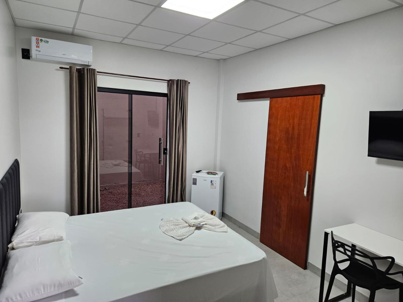 Oriente Hotel Campo Novo do Parecis Екстериор снимка