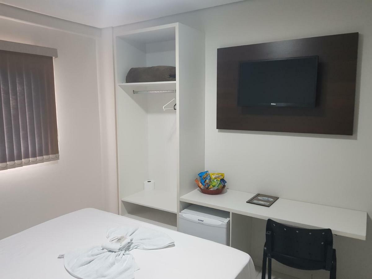 Oriente Hotel Campo Novo do Parecis Екстериор снимка